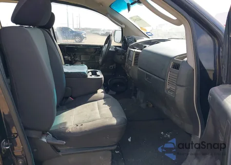 2005 Nissan Titan Xe из США, поврежденный, VIN 1N6BA06A05N549906